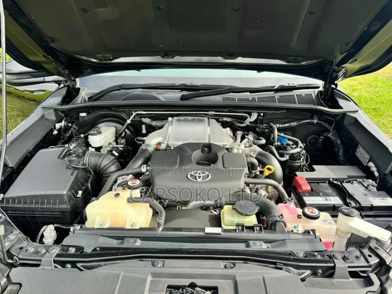 Toyota Hilux 2020 Black