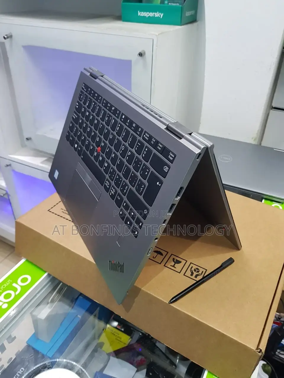 Laptop Lenovo Thinkpad X1 Yoga 8GB Intel Core I5 SSD 256GB