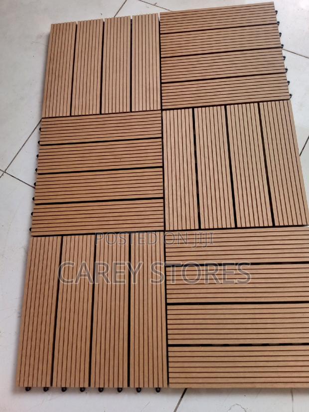 WPC/ Decking Floor 30 X 30cm - thumbnail 2