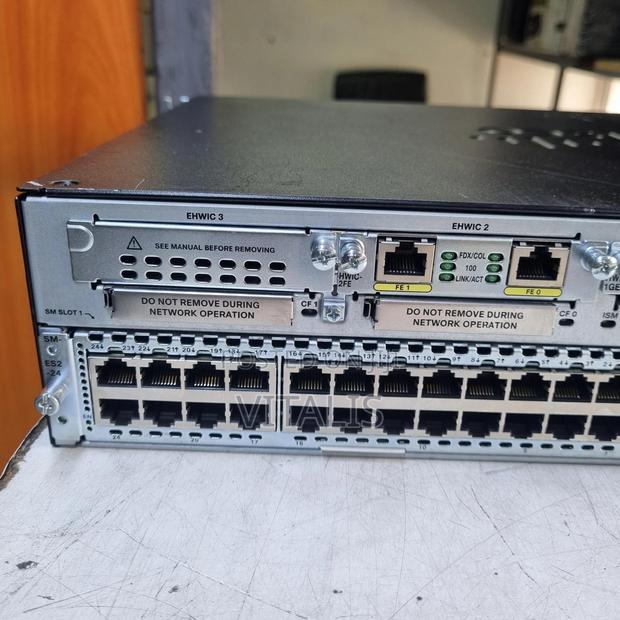 Cisco 2911 Router - thumbnail 4
