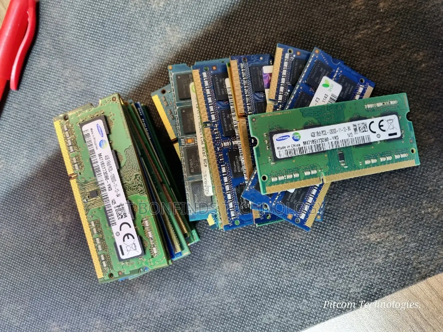 Ram; 4gb Pc3l 12,800u Speed.