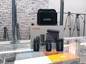 Godox Wec 2-Person Dual Wireless Mics for Cameras