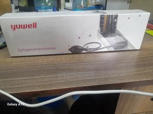 Sphygmomanometer Yuwell - main view