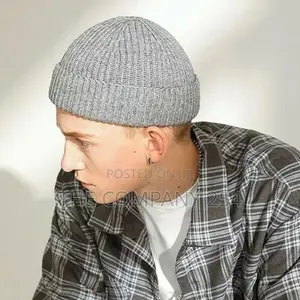 2025 Fashion Knitted Hats for Women Skullcap Men Beanie Hat