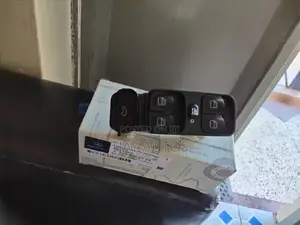 W203 Main Window Switch