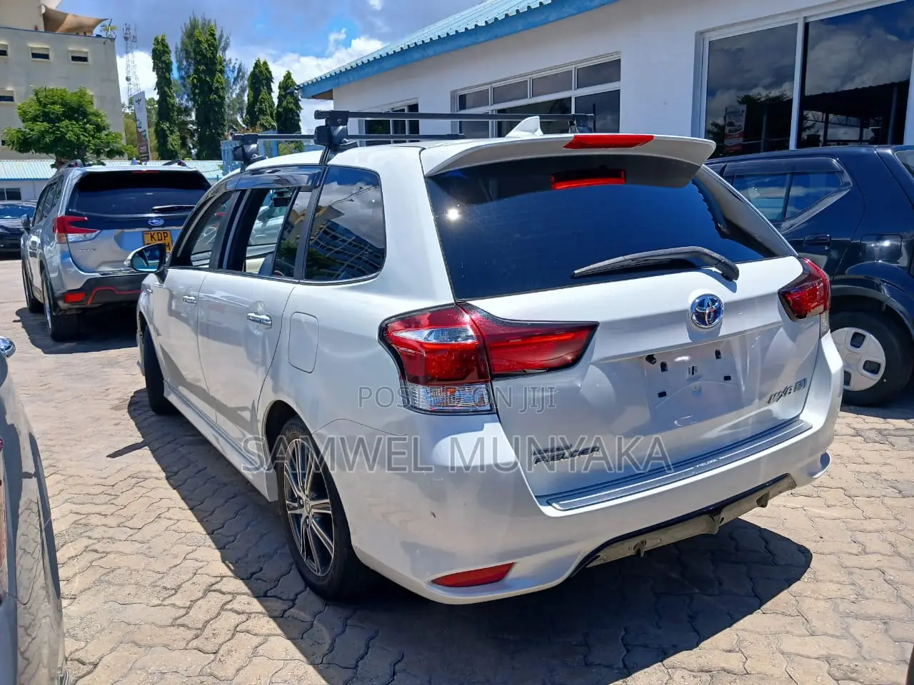 Toyota Corolla Fielder 2017 White