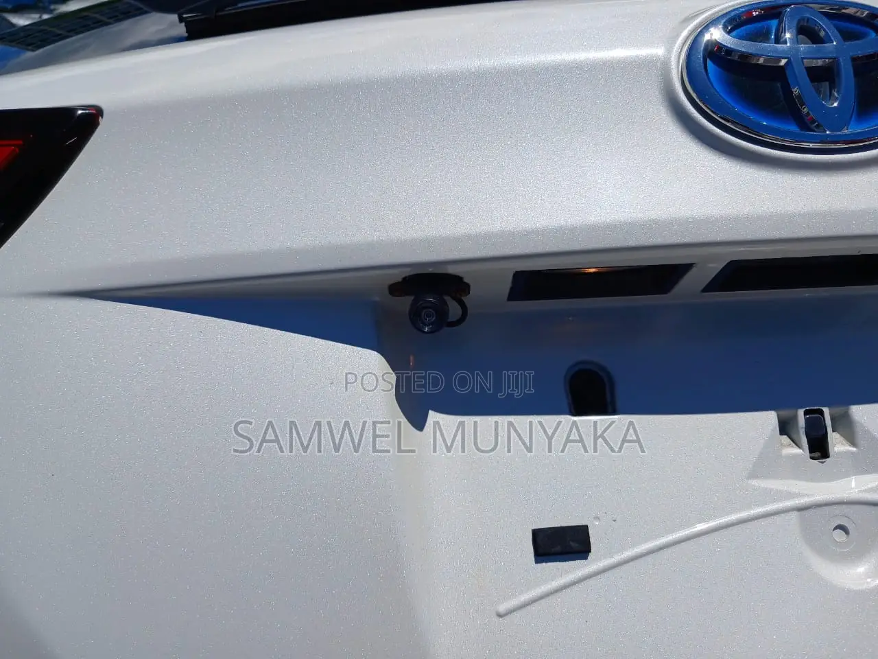 Toyota Corolla Fielder 2017 White