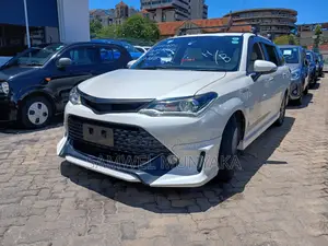 Toyota Corolla Fielder 2017 White