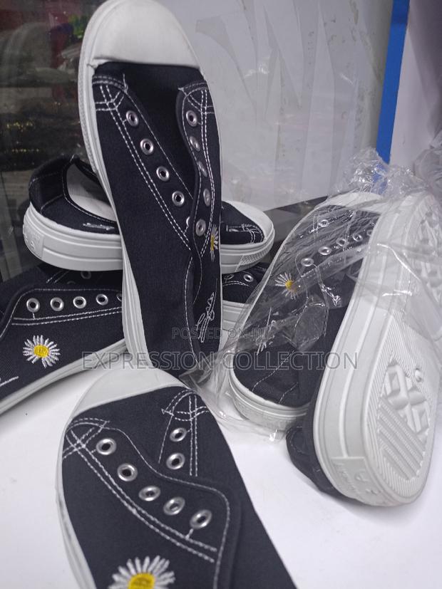 Size 37 Canvas Rubber Shoes.