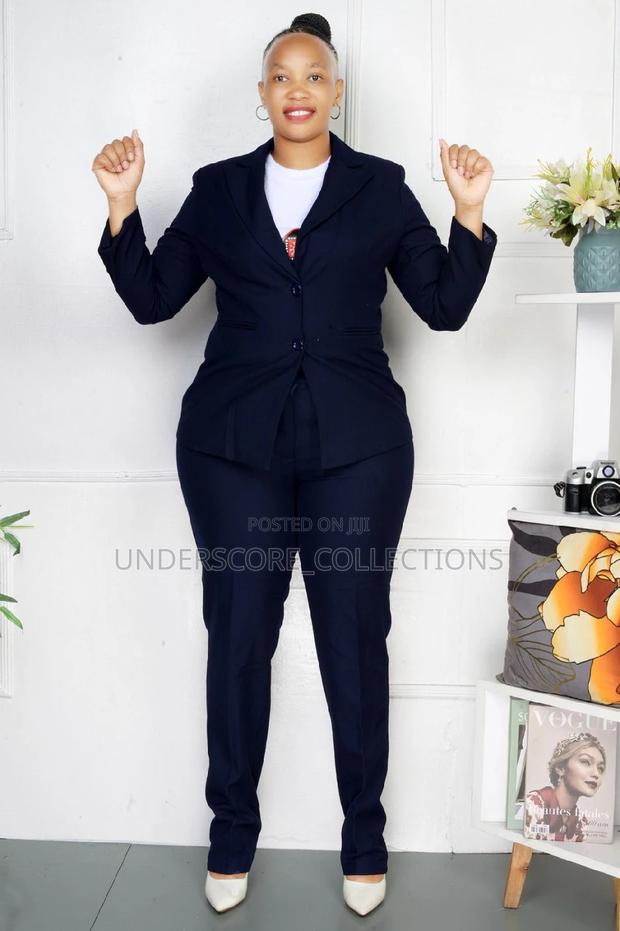 Trouser Suit - thumbnail 3