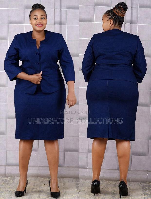 Well Tailored Skirt Suit - thumbnail 3