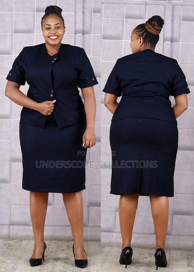 Well Tailored Skirt Suit - thumbnail 4