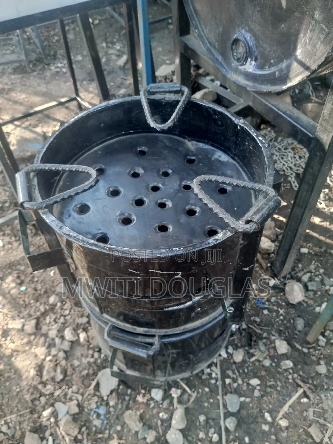 Size 15 Charcoal Jiko