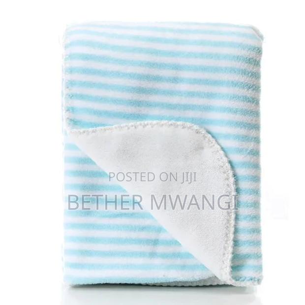 Warm Baby Blankets in Kenya - thumbnail 3