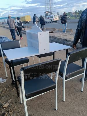 Manicure Set, 4 Chairs and a 4 Seater Tab - thumbnail 2