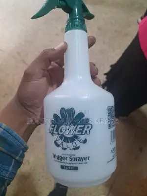 Flower Spray Bottles 1 Litre Pressure Sprayer Watering