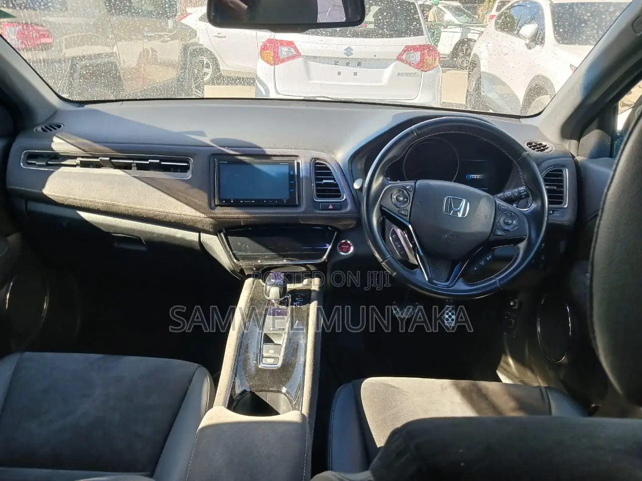 Honda Vezel 1.5 Hybrid 2WD 2017 Black