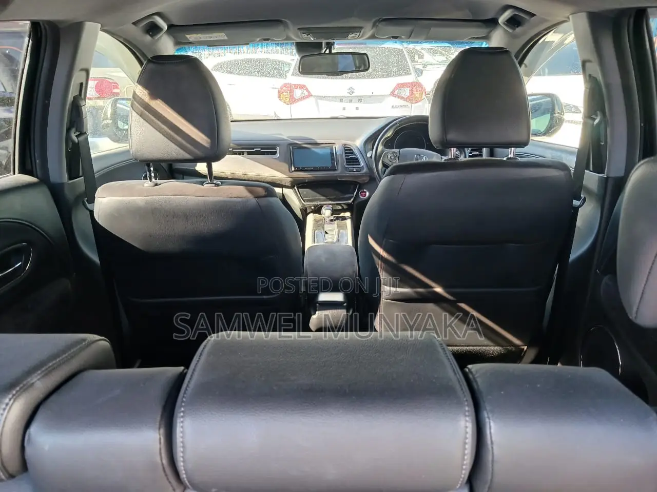 Honda Vezel 1.5 Hybrid 2WD 2017 Black