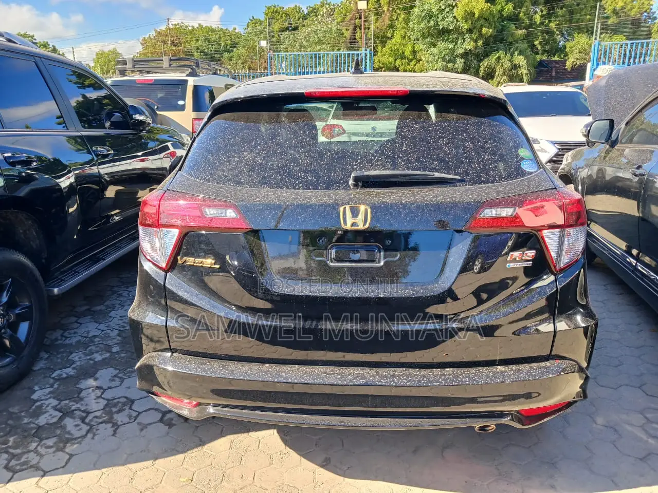 Honda Vezel 1.5 Hybrid 2WD 2017 Black