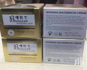 Botuoer Whitening Essence Cream - thumbnail 2
