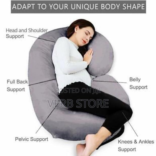 C Shaped Pregnancy Pillow - main view