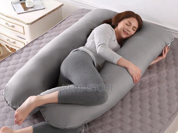 U Shaped* Pregnancy Pillow - main view