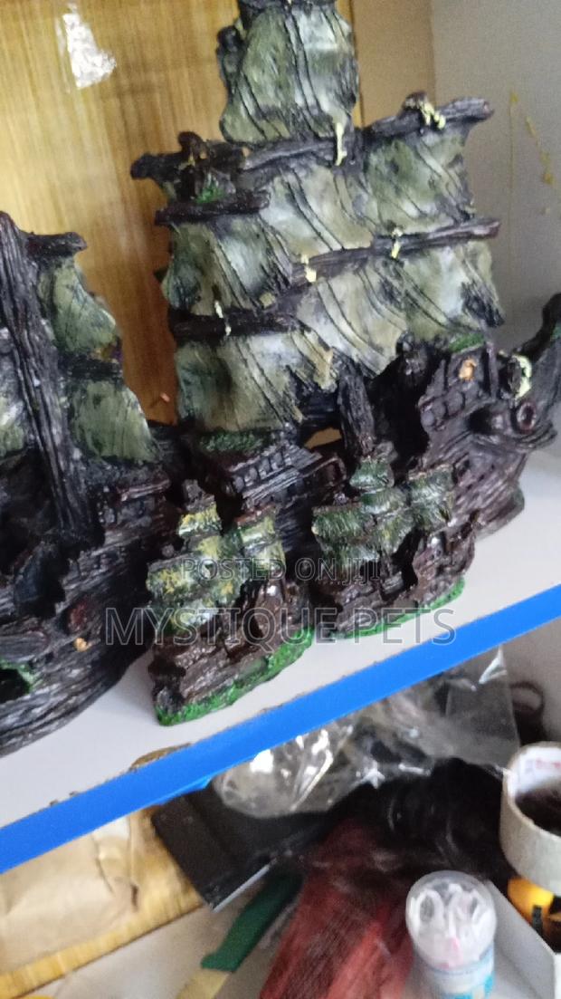 Aquarium Ornamental - thumbnail 3