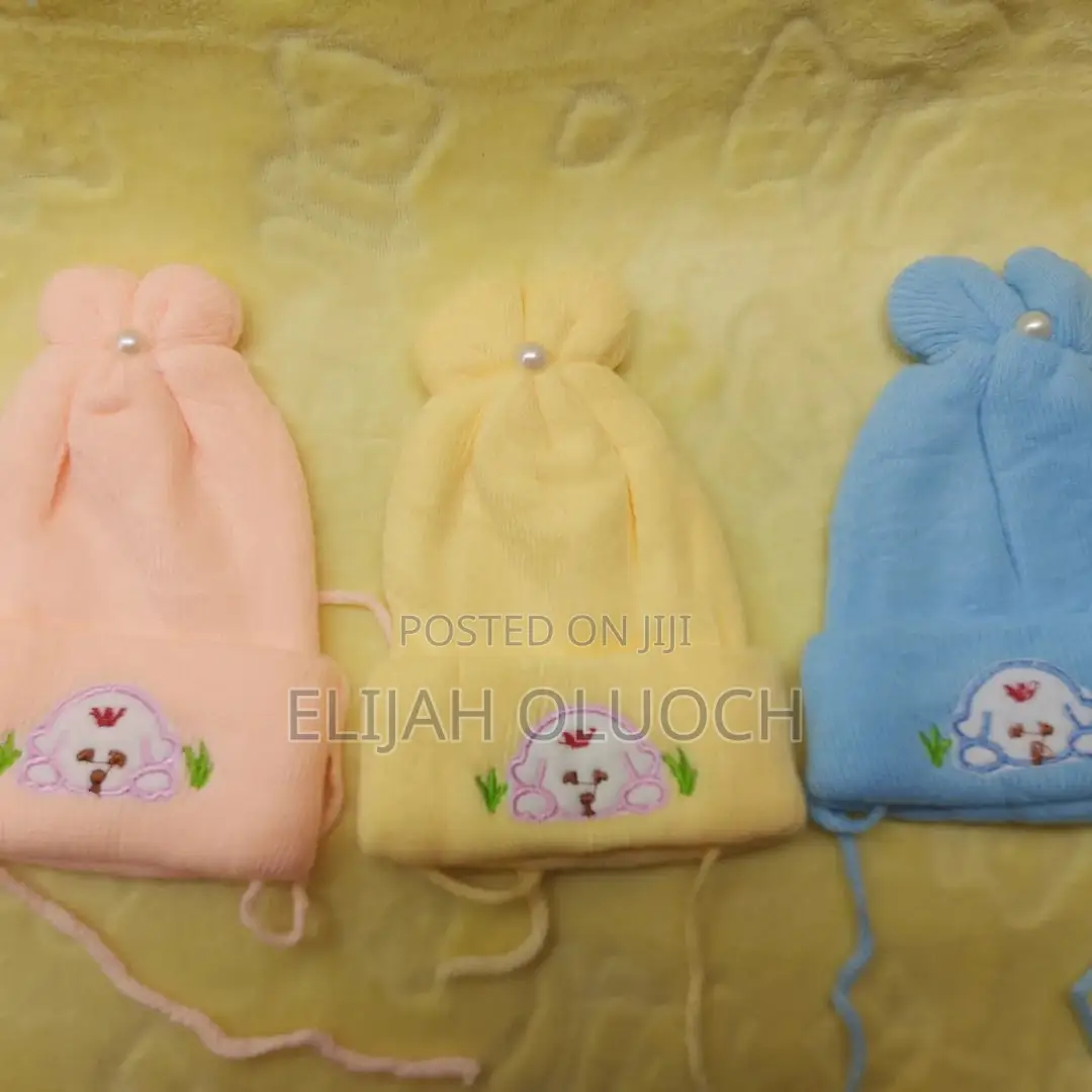 Kids Woolen Hats 0-2 Yrs