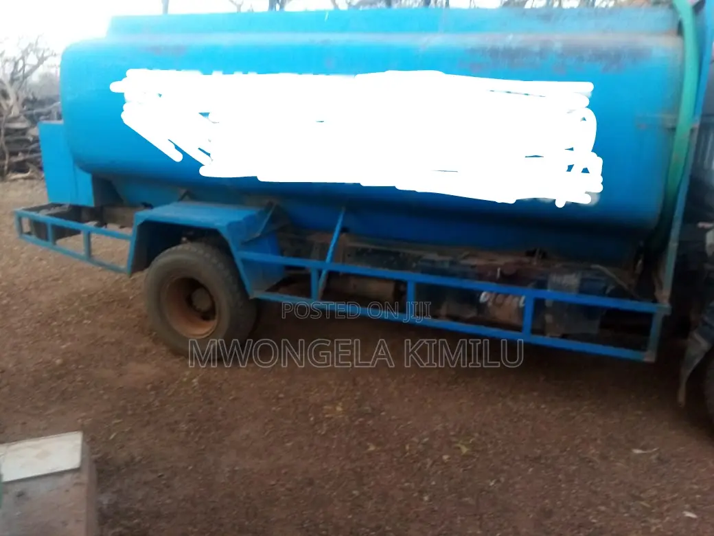 Isuzu Canter Plus Bowser Tank 6000l