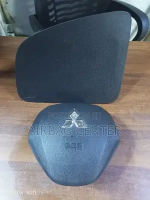 Mitsubishi Mirage Steering and Dashboard Airbags