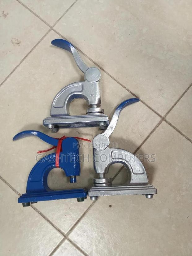 Heavy Duty Company Seal - main view