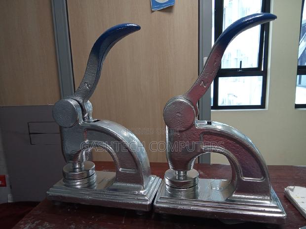 Heavy Duty Company Seal // Heavy Duty Company Seal