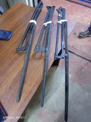 Ractis/Vitz Wipers