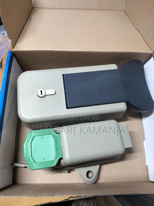 Cold Room Door Locks - thumbnail 2