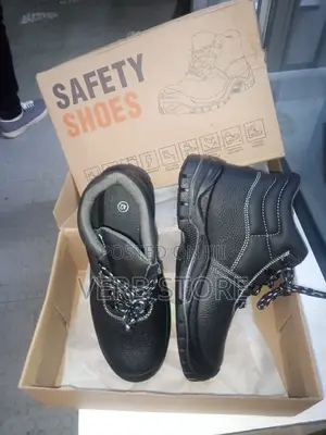 Original Calzado Safety On Offer