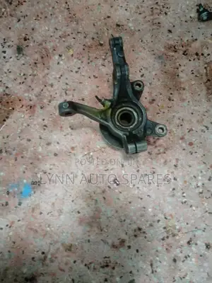 Front Hub Mazda Demio