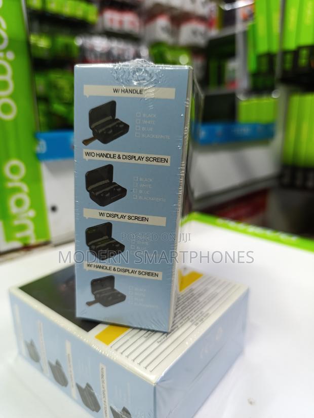 True Wireless Earbuds With Power Bank - thumbnail 5