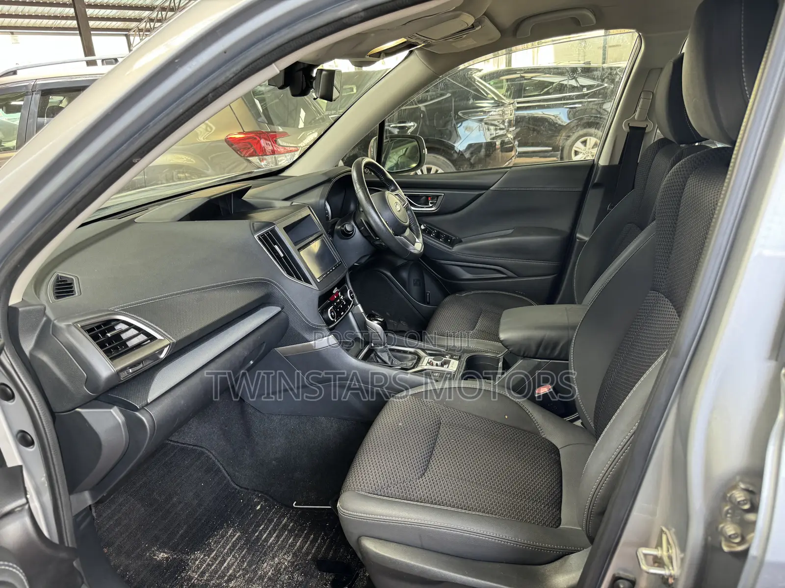 Subaru Forester 2018 Gray