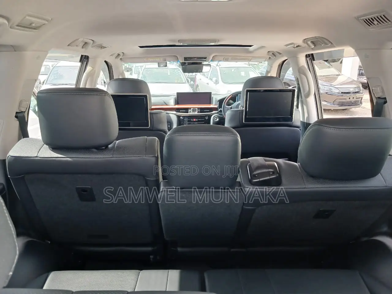 Lexus LX 570 AWD 2017 Black