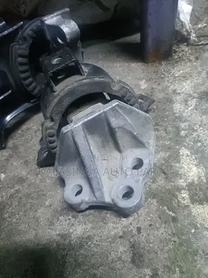 Nissan Dayz Engine Mounting