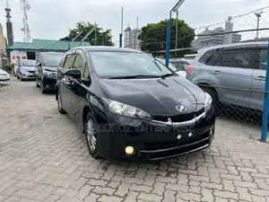 Toyota Wish 2017 Black