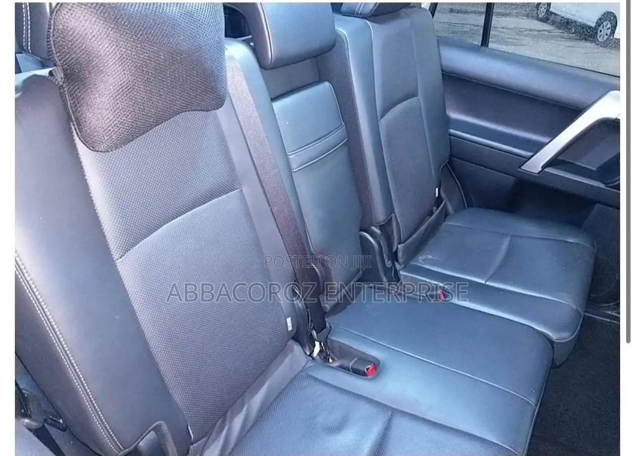 Toyota Land Cruiser Prado 3.0 172hp 2019 Black