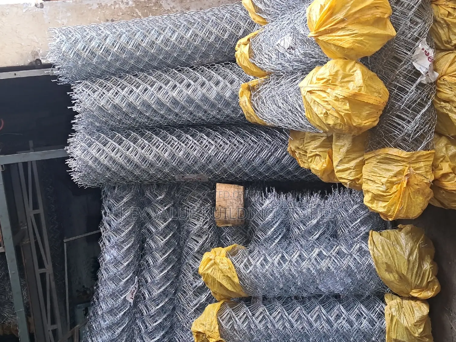Quality Chainlink Fencing 14g Mesh 80×80 7fts