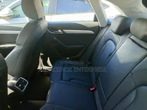 Audi Q3 2.0 TFSI 180hp 2018 Black