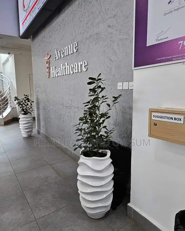 Fibreglass Flower Pots(Big Tower Twist)