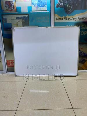 White Board√White Board√White Board~White Board_white Board - main view