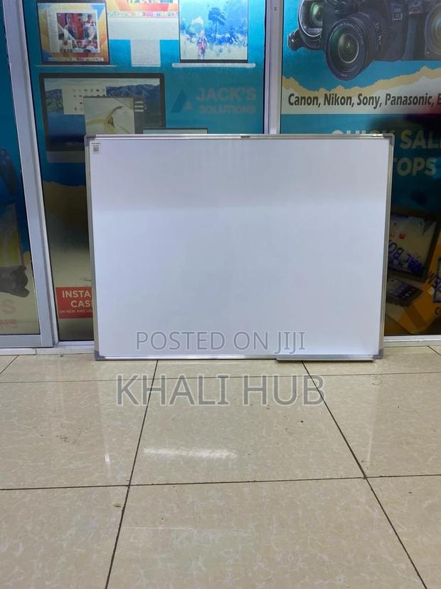 White Board 4ftx3ft White Board» White Board* White Board