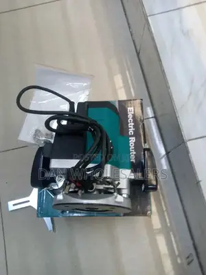 Makita Wood Router