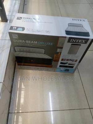 Intex Super Beam Airbed and Inbuilt Electric Pump - thumbnail 2