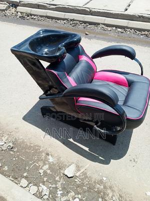 Salon Sink - main view